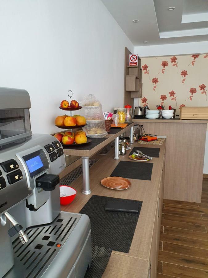 Tranzitrooms Букурещ Екстериор снимка